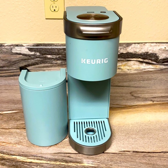 KEURIG (K-mini)